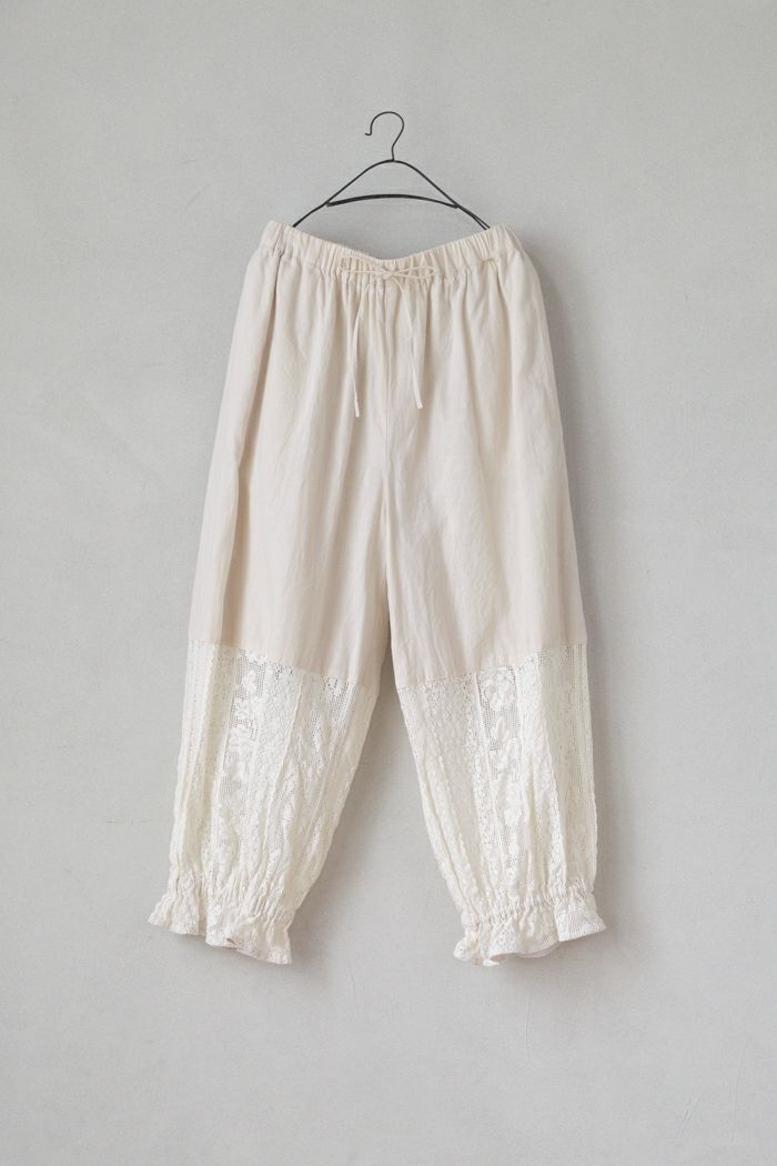 qiri キリ <br>lasew ギャザーパンツ(25SS)