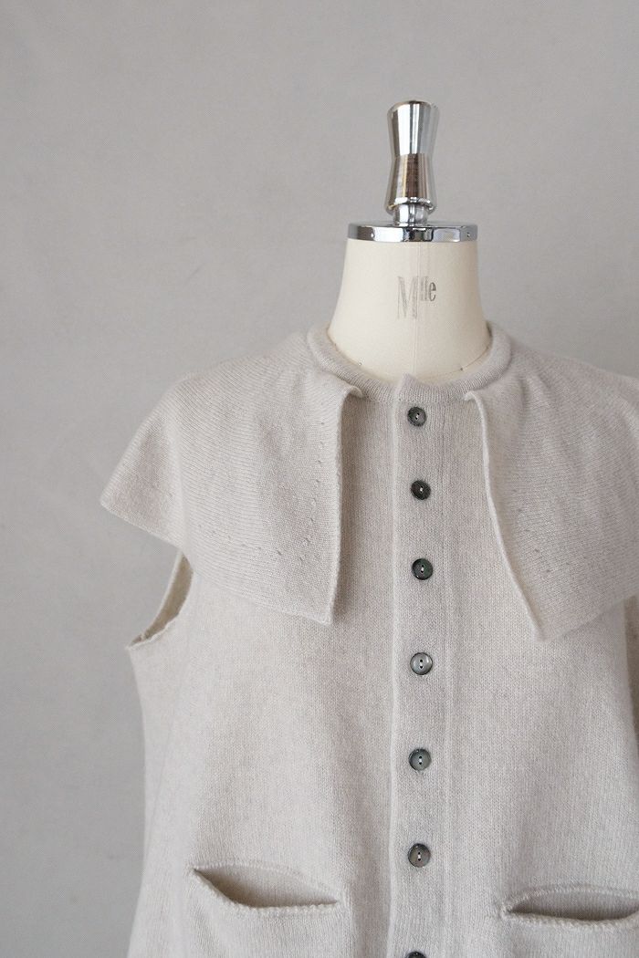 gasa*ガサ　ニットジレ　ベスト gasa*ガサ ニットジレ ベスト