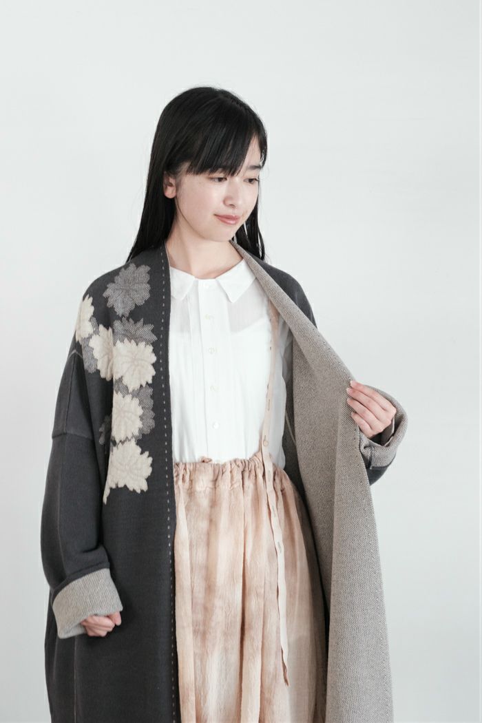 GASA* ガサ 花雨 花柄ニットコート(25AW) | T.T. GARRET