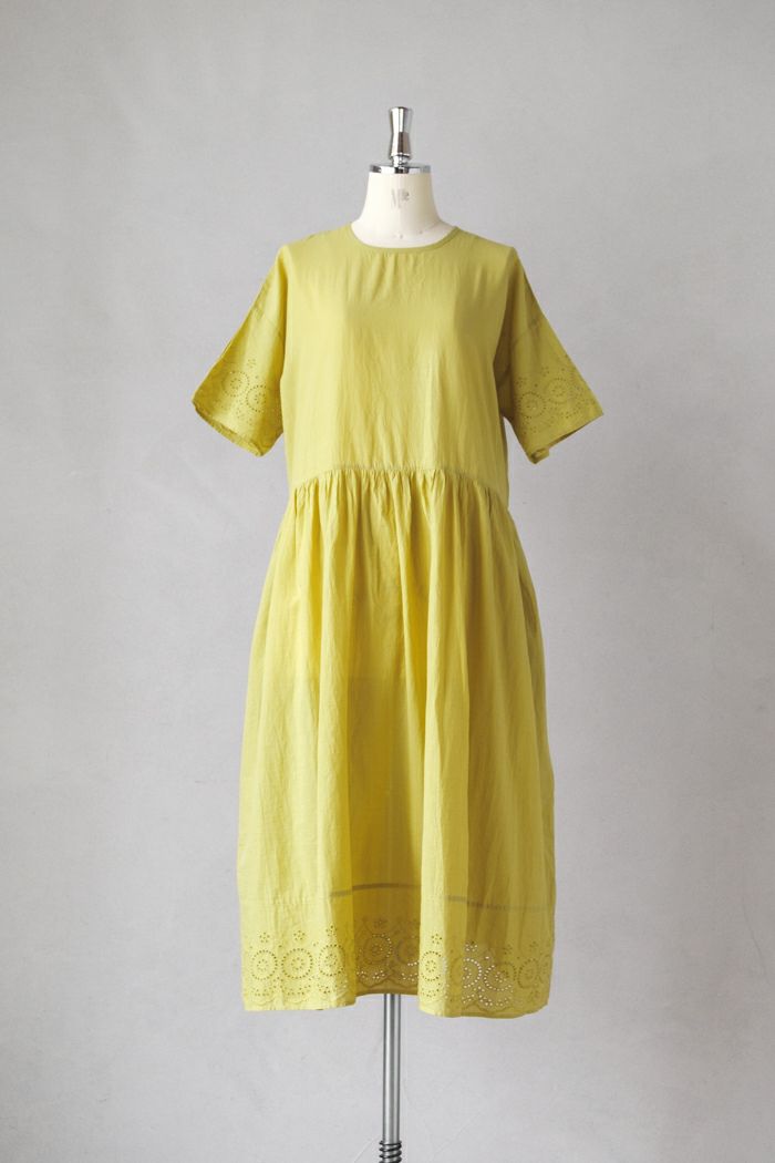 maison de soil メゾン ド ソイル<BR>80s VOILE PLAIN WITH CUT WORK LACE CREW-NECK PULLOVER DRESS(25SS)