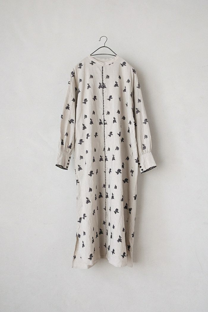 qiri キリ 金木犀 embroidery ワンピース(25AW) | T.T. GARRET