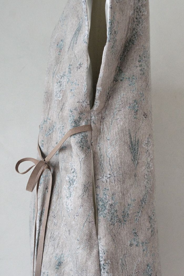 qiri キリ flower vintage long gilet qiri キリ old letter flowers long gilet(25AW) | T.T. GARRET