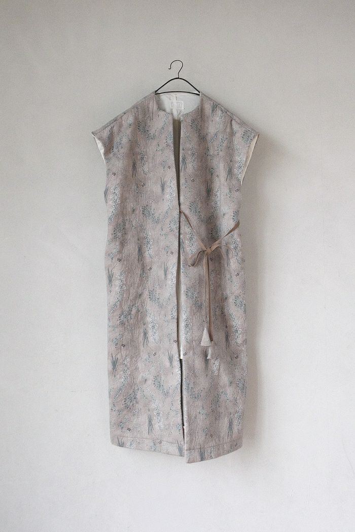 qiri キリ old letter flowers long gilet(25AW) | T.T. GARRET