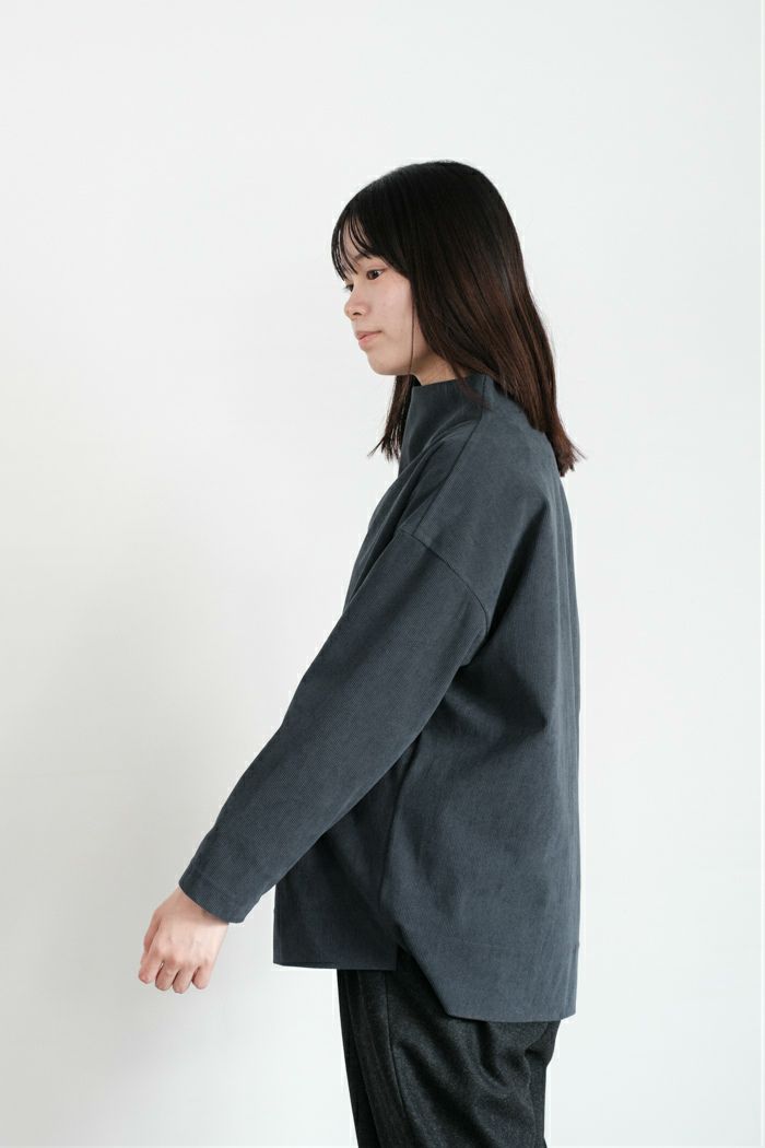 FIRMUM フィルマム ポリエステル経編コーデュロイボトルネック(25AW