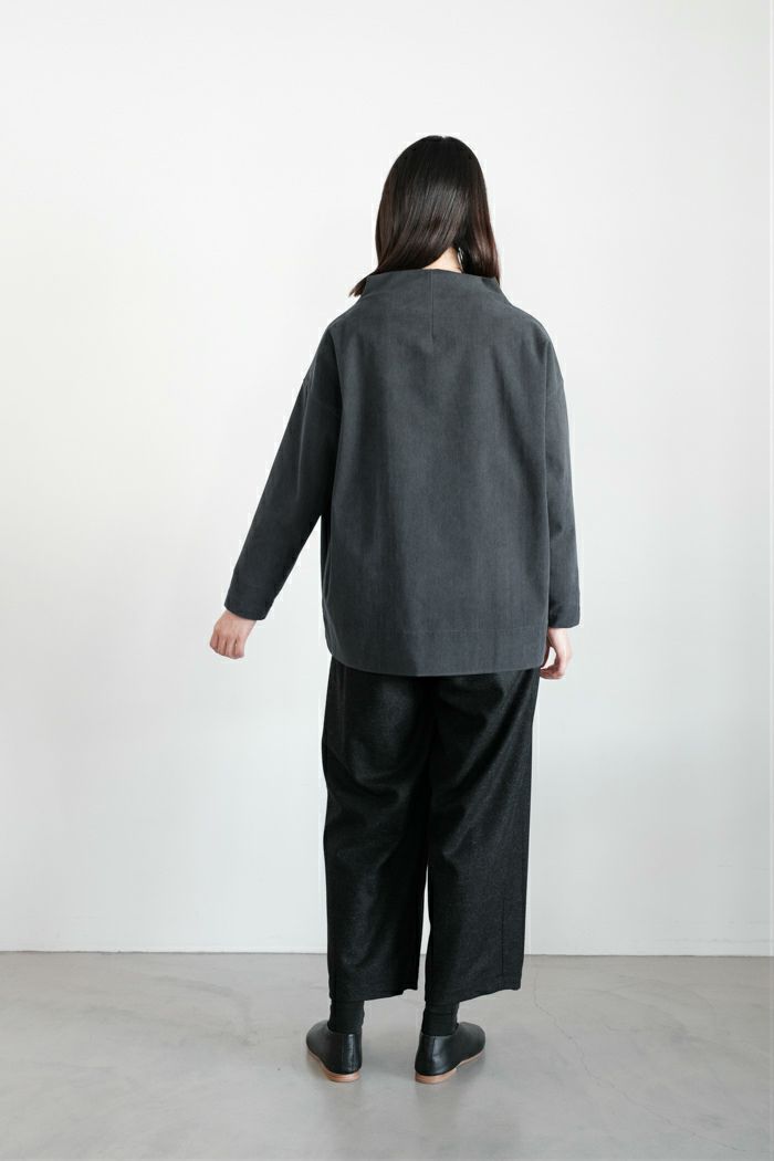 FIRMUM フィルマム ポリエステル経編コーデュロイボトルネック(25AW