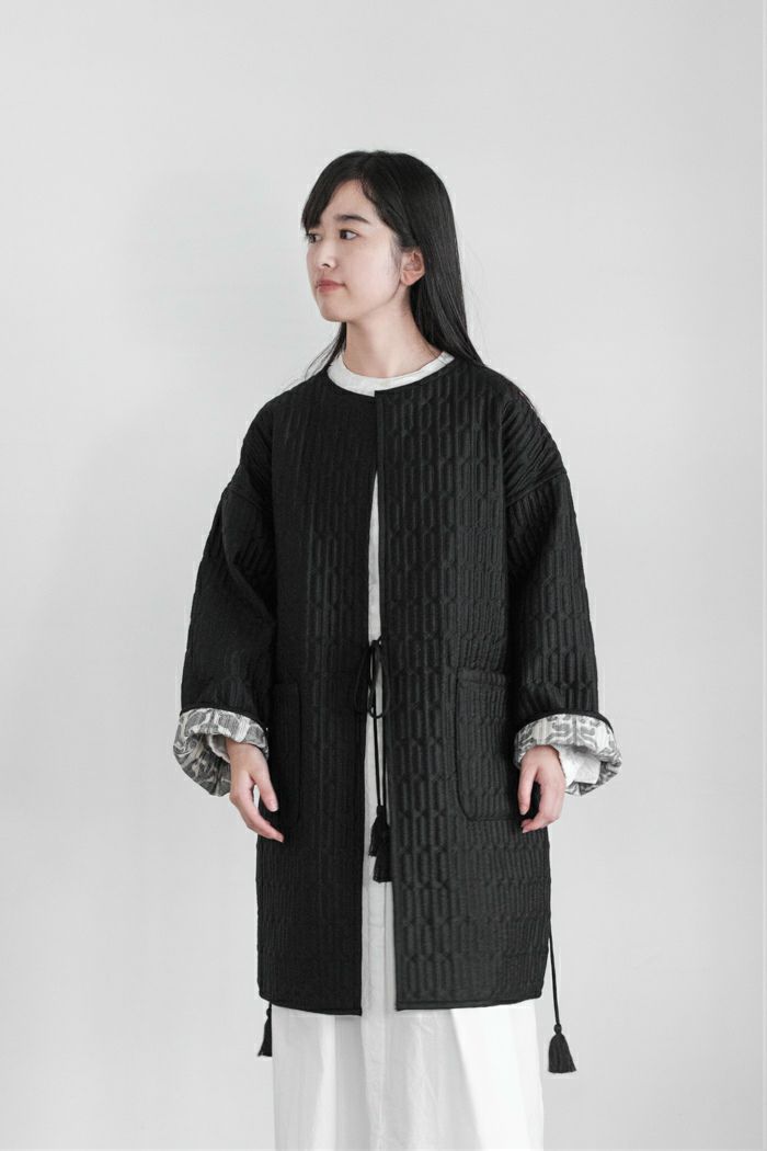 e'ternite' de Soi-e エテルニテドゥソワ 貫通キルティング加工