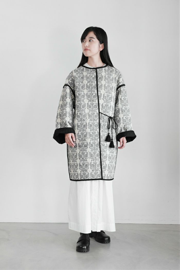 e'ternite' de Soi-e エテルニテドゥソワ 貫通キルティング加工