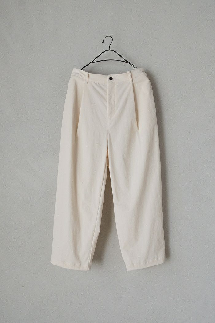 yuni ユニ ウォッシャブルウール ゴムタックパンツ(24AW) | T.T.