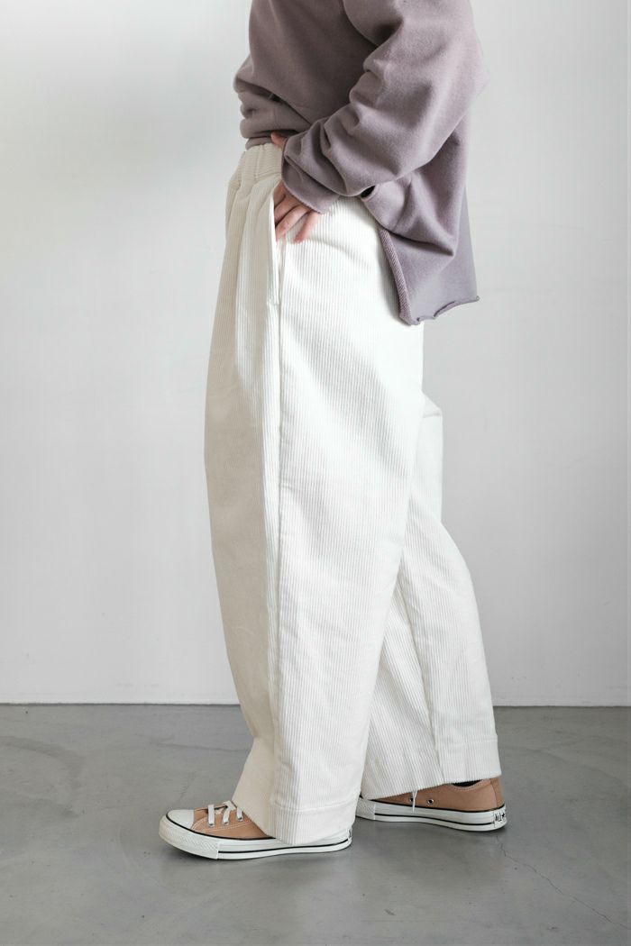 000000042568-06-l.jpg?t=