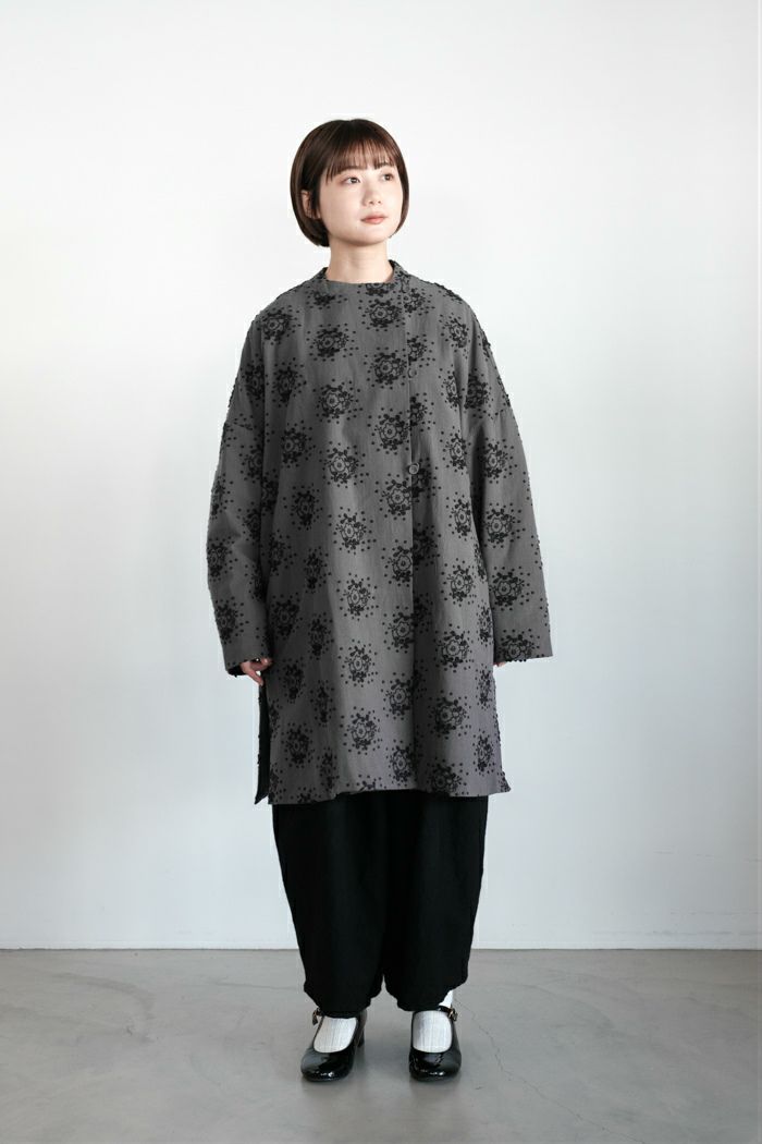 Porter des boutons ポルテデブトン エンブロイダリーコート(25AW