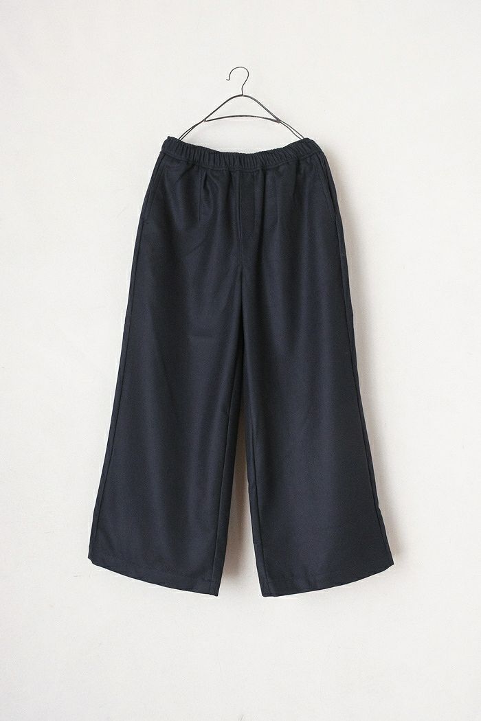 ROBE de PEAU ローブデポー フリルネックブラウス(23SS) | T.T.