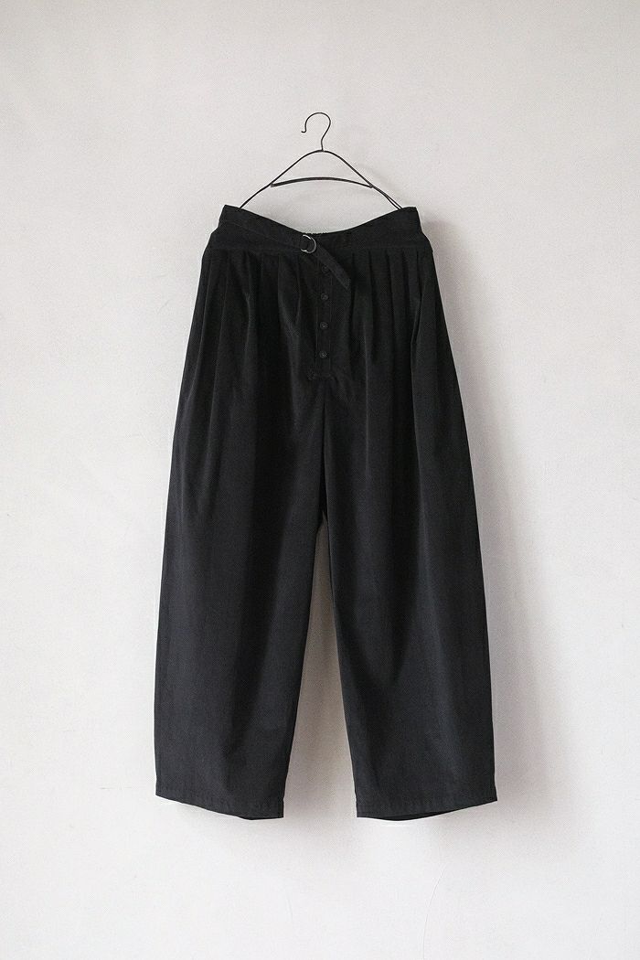 Porter des boutouns【ポルテデブトン】　コーデュロイパンツ Porter des boutouns【ポルテデブトン】 コーデュロイパンツ