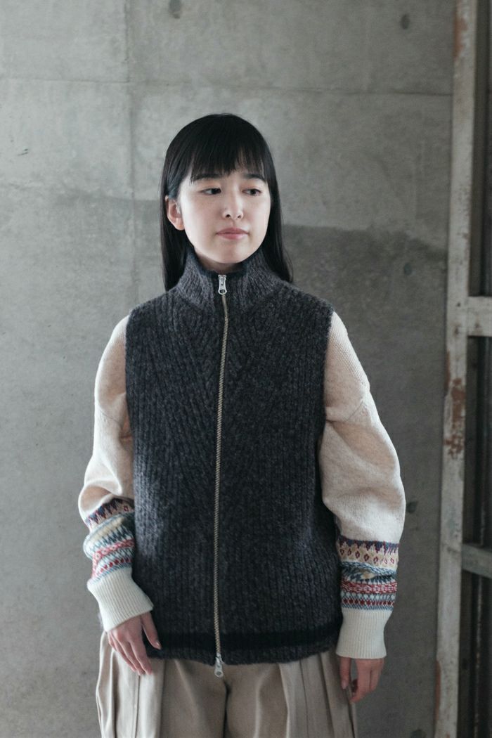 ASEEDONCLOUD アシードンクラウド Blushed knit vest(25AW) | T.T. GARRET