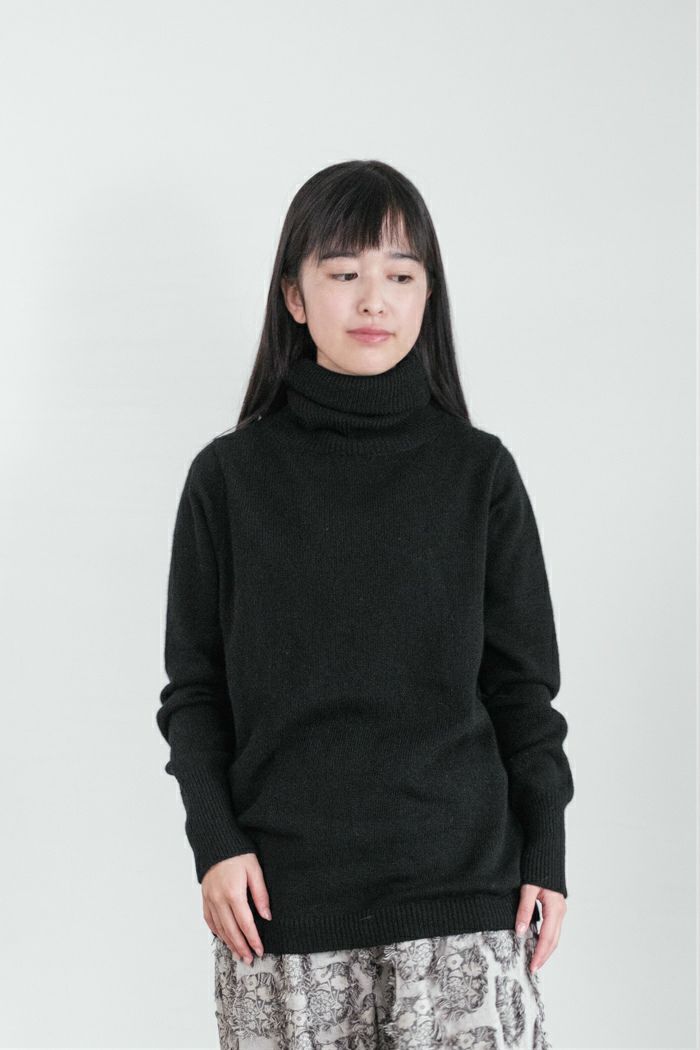 suzuki takayuki スズキタカユキ turtle neck sweaterⅠ (25AW) | T.T.