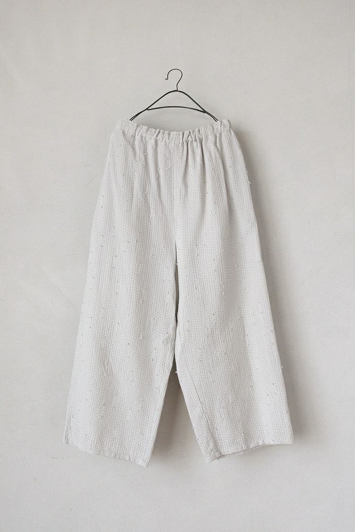 yuni ユニ カットワーク刺繍スクエアブラウス(25SS) | T.T. GARRET